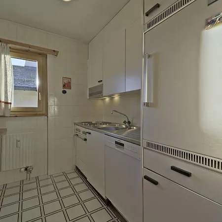 Chesa Bursella - Appartement Madulain